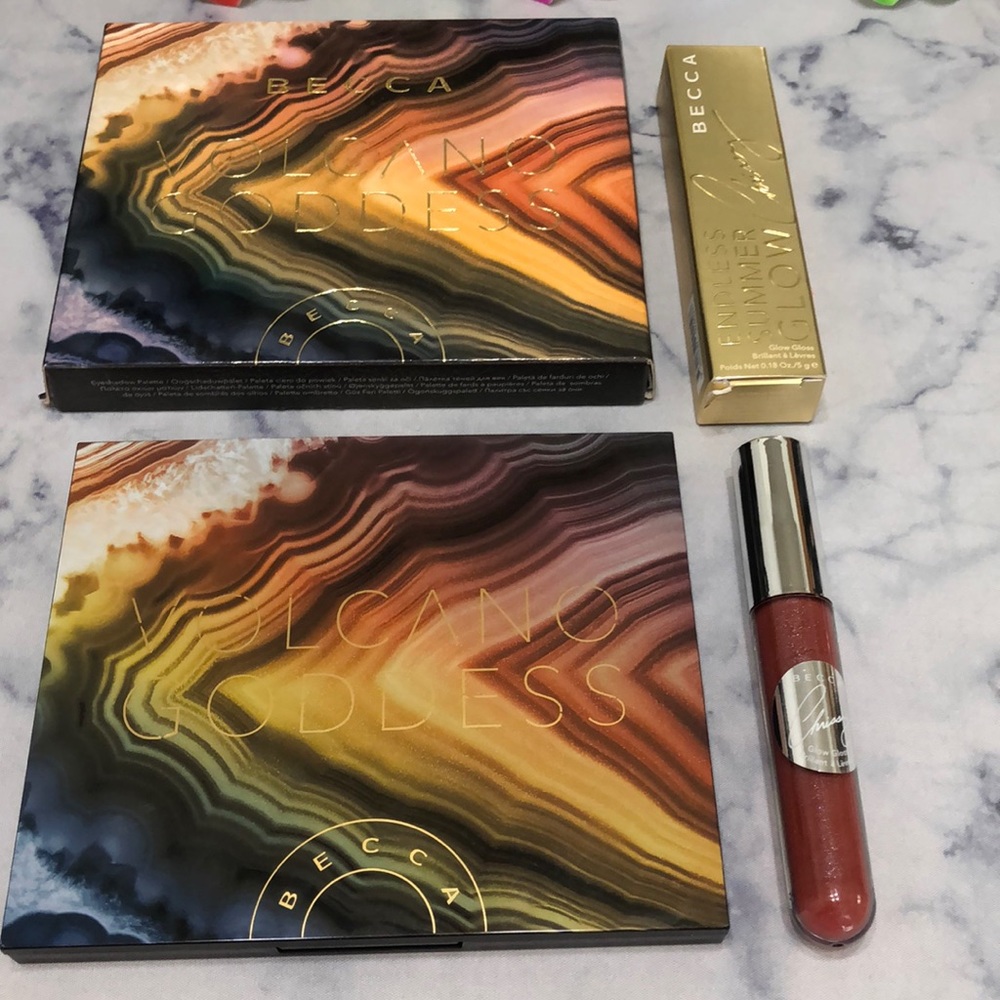 Becca bundle new 🔥😍